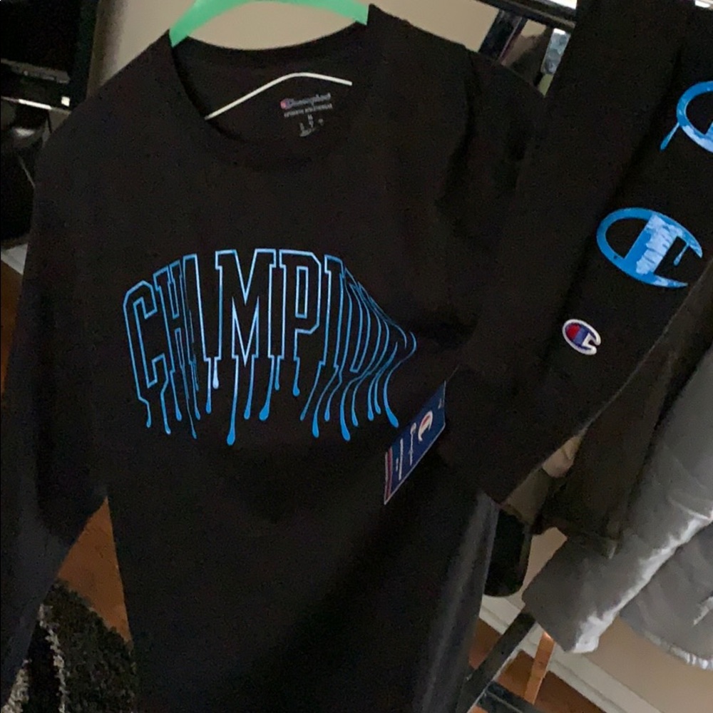Champion long sleeve